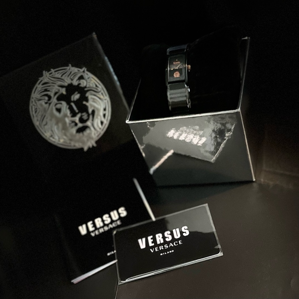 VERSUS versace women’s watch | black and rose gold | New with tags |